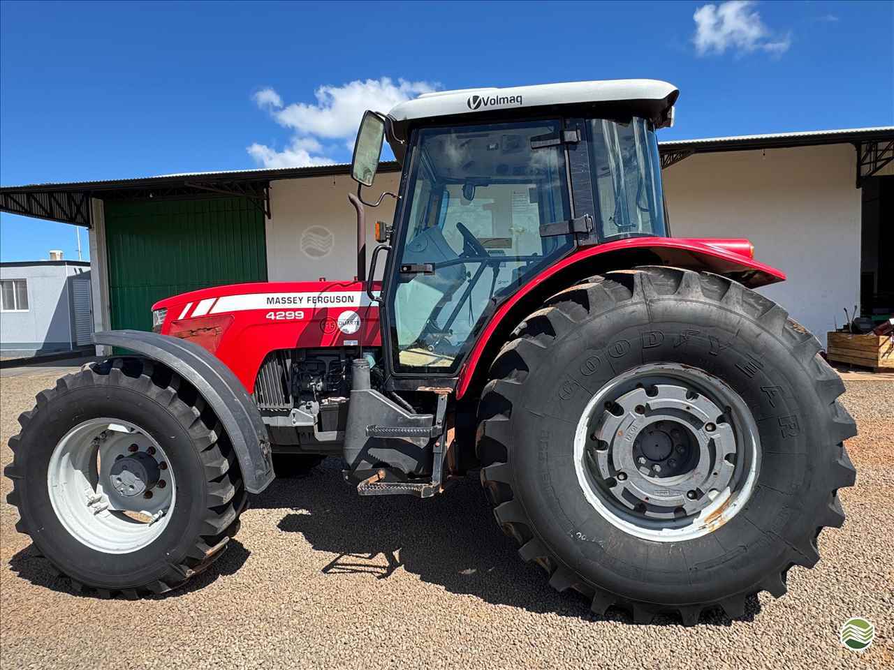 TRATOR MASSEY FERGUSON MF 4299 Tração 4x4 Pró Campo Concessionária Stara - Rondonópolis RONDONOPOLIS MATO GROSSO MT